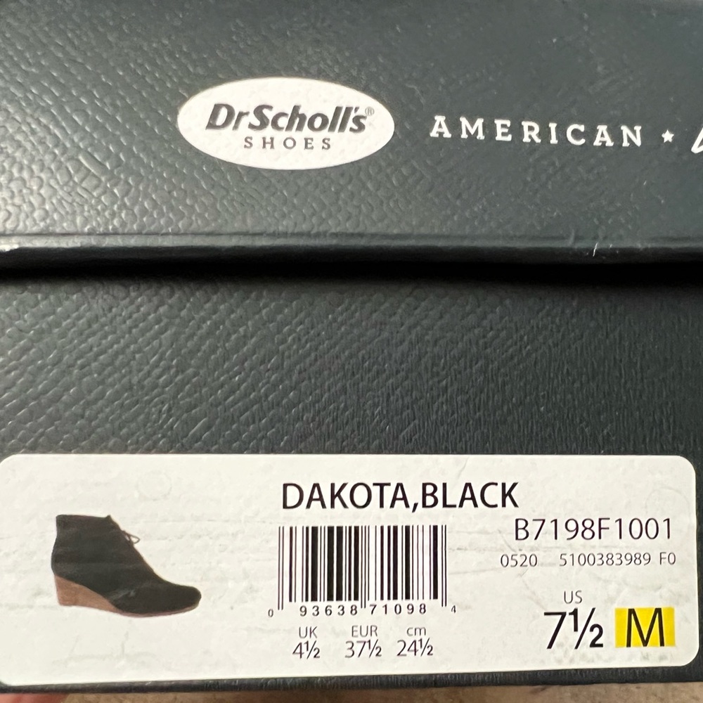 Dr. Scholl’s Women’s MicroSuede Bootie